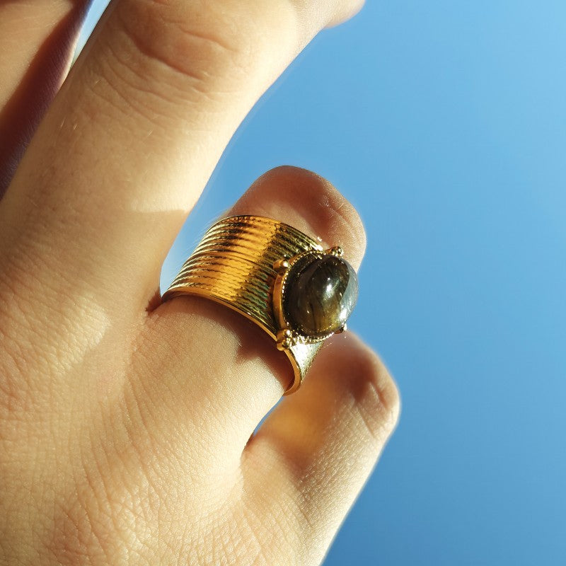 Pierścionek stal szlachetna platerowana 14k złotem, regulowany, oczko TIGER STONE PST1036